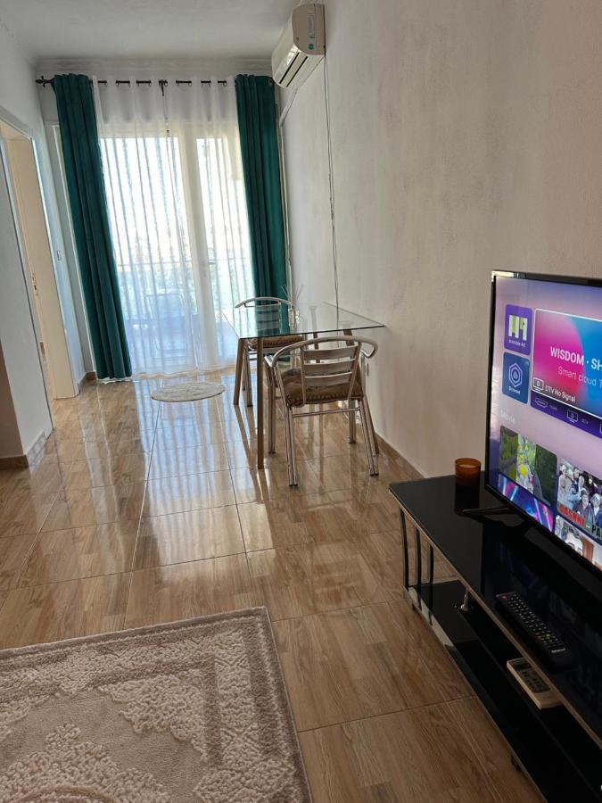 Front Superior * Durrës